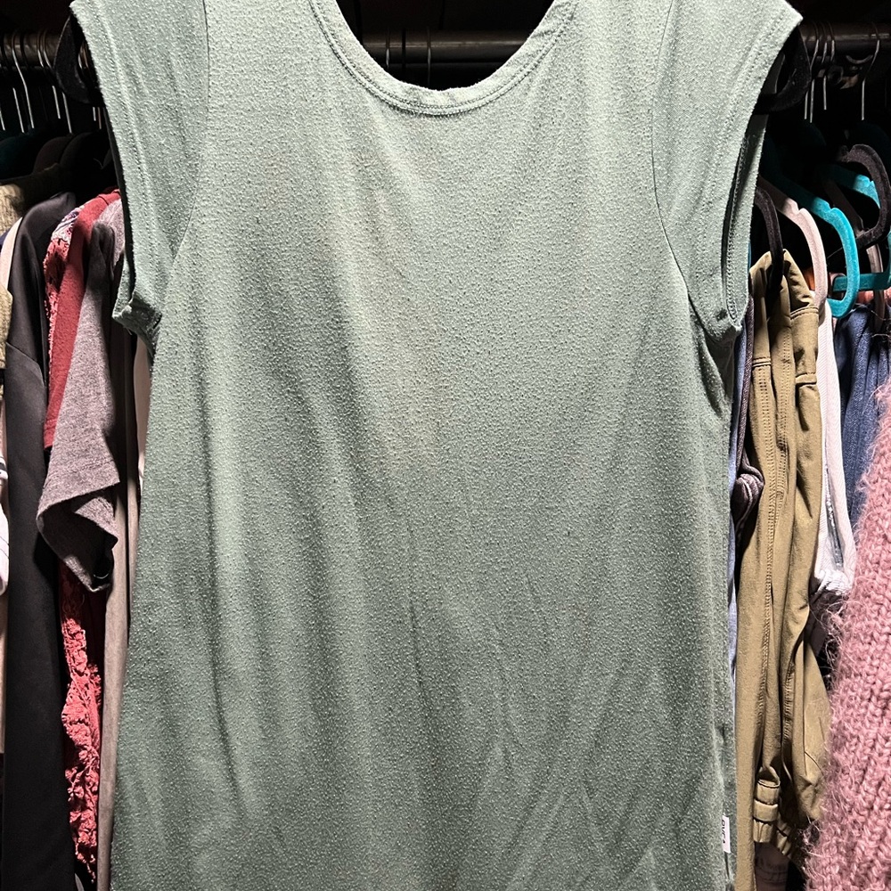 RVCA Women’s Sage Green Blouse Size Small